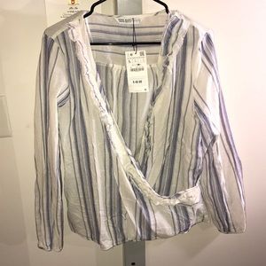 Zara never worn ruffle shirt
